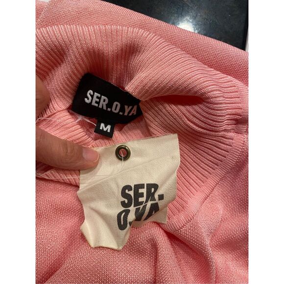 SEROYA Amine Maxi Dress in Coral Blush Size Medium Small Fabric Discoloration - Picture 9 of 11